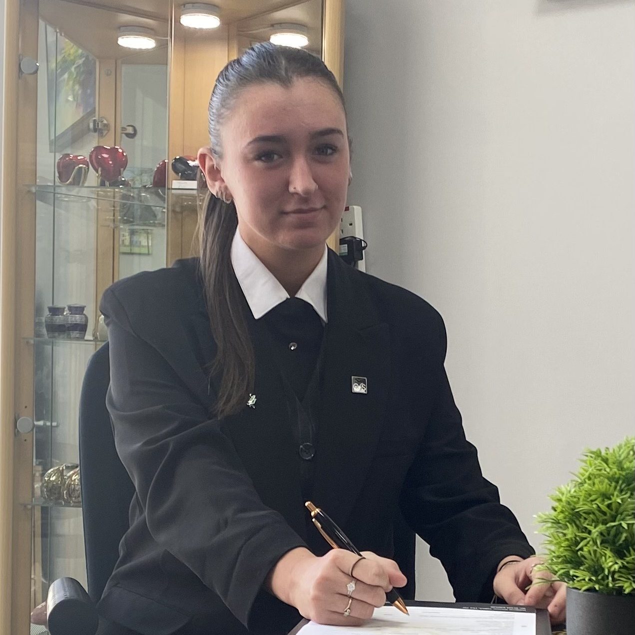 IMG_4884 Chloe - Trainee Funeral Director